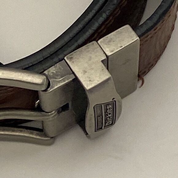 Genuine Dickies Men's Brown Black Reversible Double Stitch Adjustable Belt 38" - Picture 5 of 7